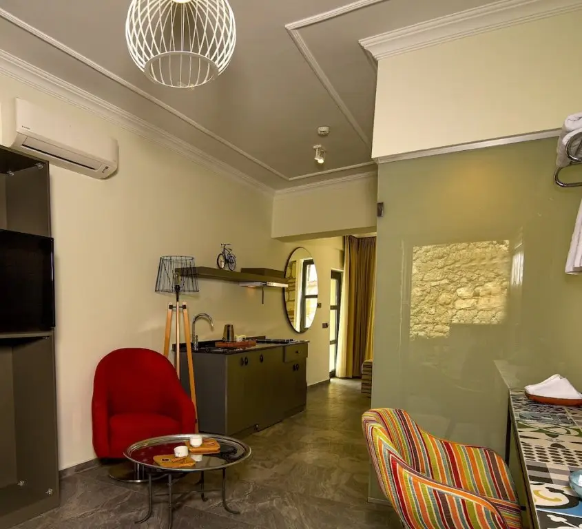 Анталья: Warm Studio Flat with Patio LOTUS
