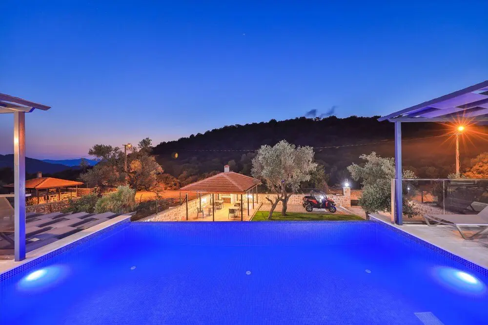 Каш: Villa Kas Bohem - Sleeps 12 - Close to Town and Beach