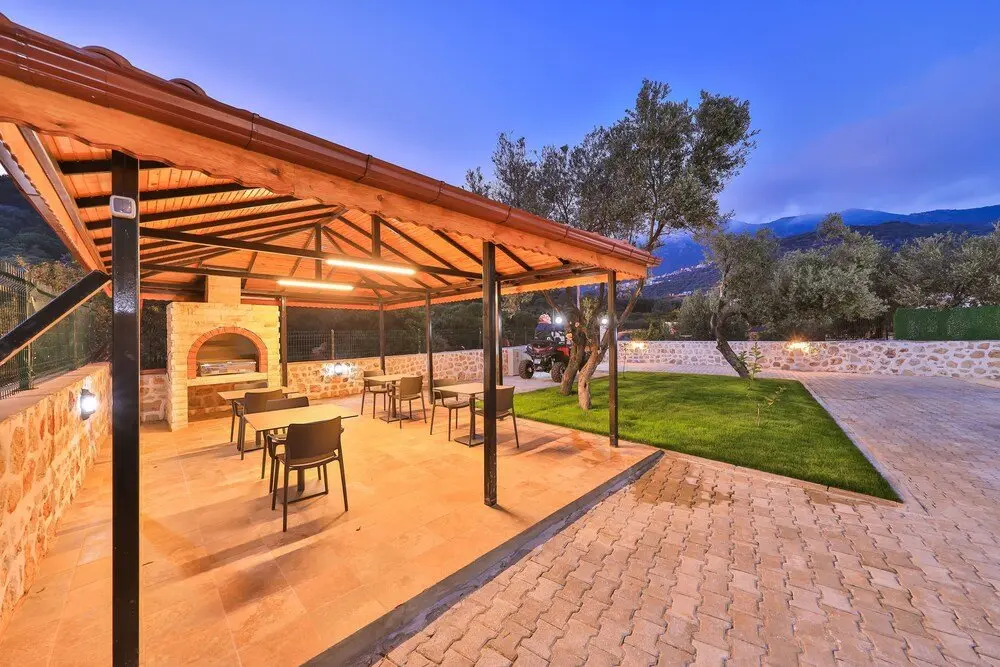 Каш: Villa Kas Bohem - Sleeps 12 - Close to Town and Beach