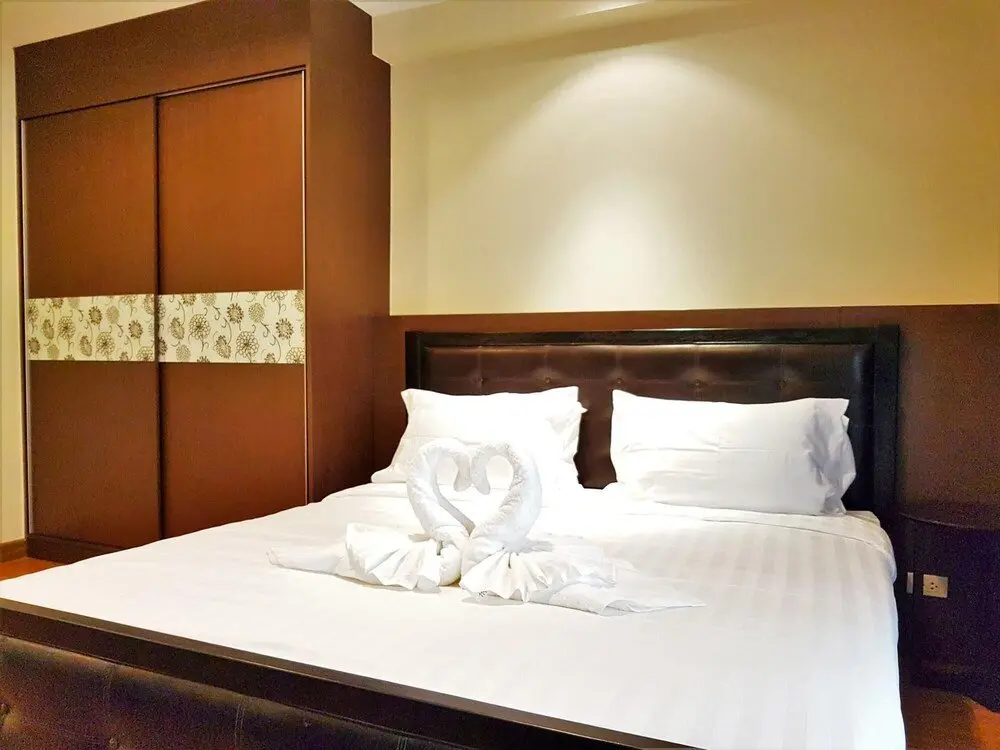 Кату: 114 Top Location Swimming Pool Gym Wi-fi Nightlife