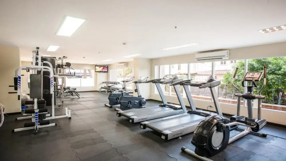 Кату: 114 Top Location Swimming Pool Gym Wi-fi Nightlife