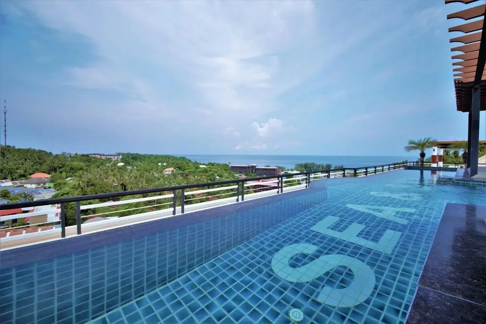 Муанг: 309 10m to the Beach Rooftop Pool Gym Wi-fi Kitchen