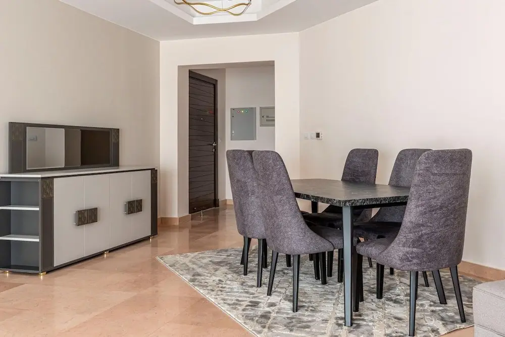 Каир: Vesta - Luxury Apt - 3Br - CFC Xiii