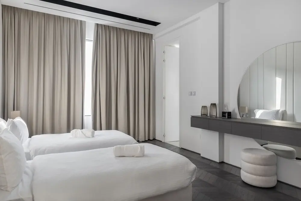 Дубай: Palm Paradise- 5BR Villa - Infinity Pool