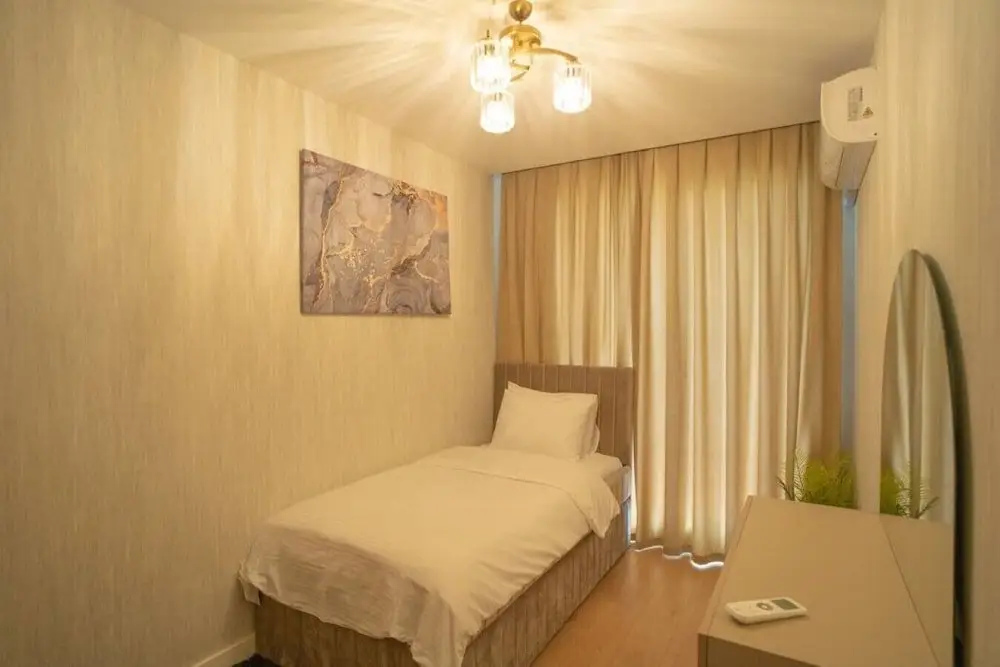 Стамбул: Fancy 2 1 Apt 2 Bathrooms - Core Living