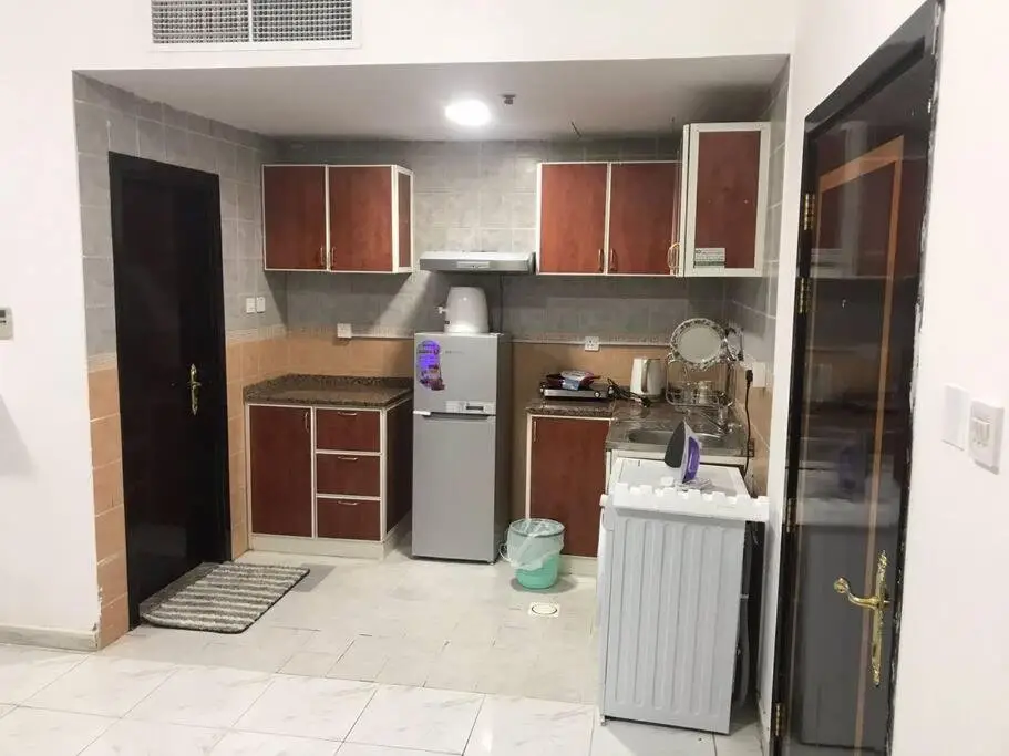Apartment in Ajman,furnished studio — фото 1
