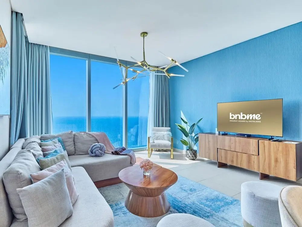 Дубай: 2B-5242 Emaar-2607 de către casele bnbme
