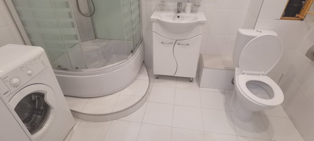 Тюмень: Квартира в районе ТЦ Кристалл