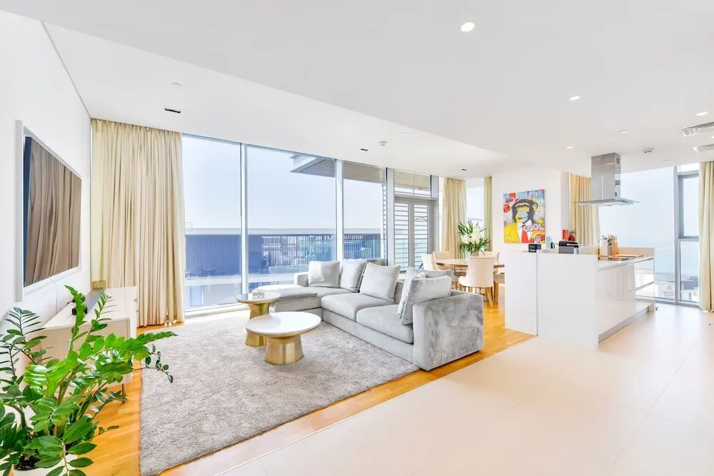 Дубай: Premium 2 plus1BR condo Bluewater Island