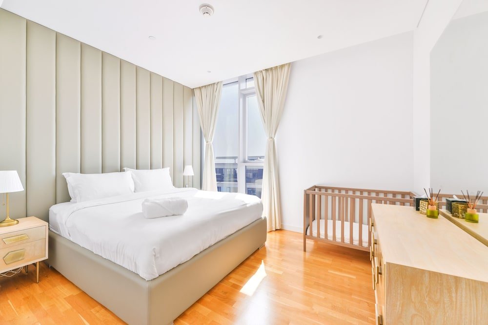 Дубай: Premium 2 plus1BR condo Bluewater Island