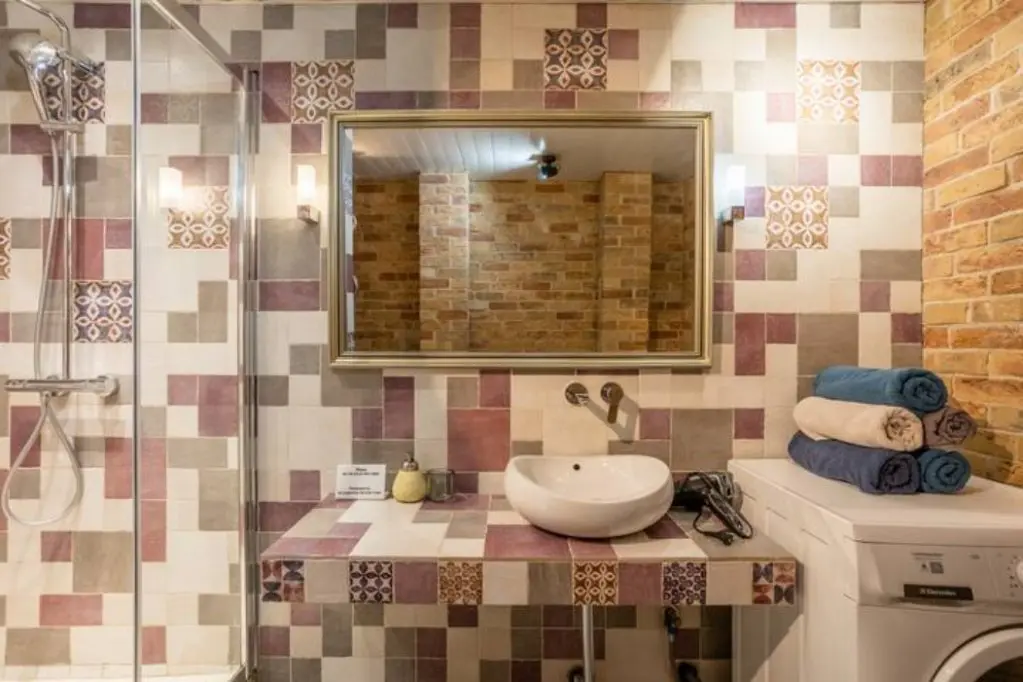 Москва: Apartments Лофт с Белым Камином
