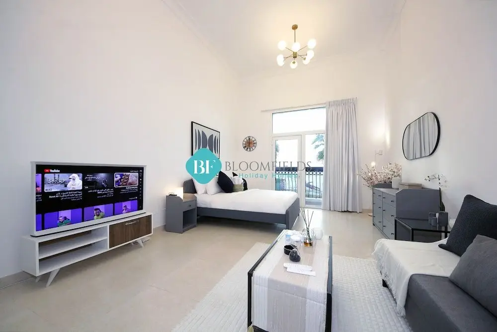 Абу-Даби: Spacious Studio Apartment