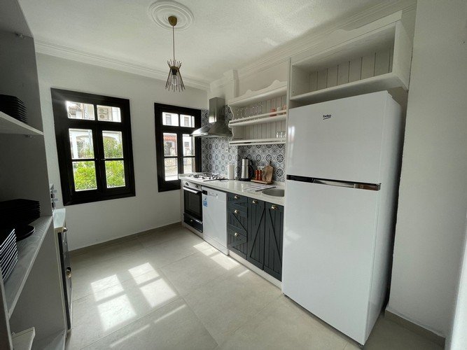 Акьяка: Roch House No:3