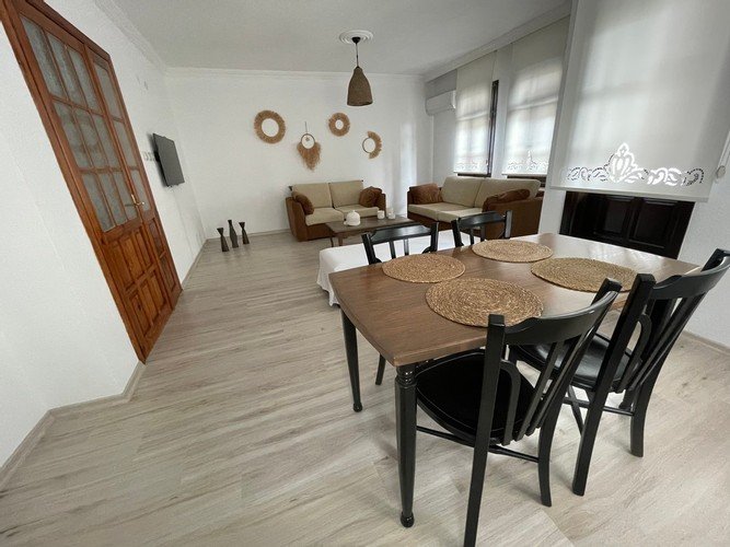 Акьяка: Roch House No:3