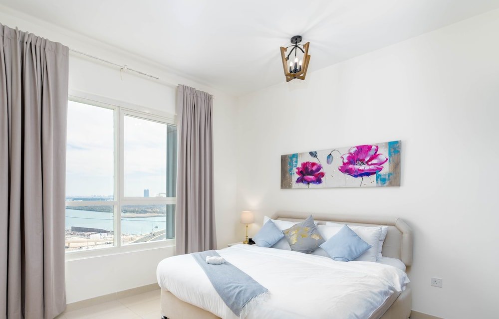 Stylish 1 Bedroom in Marina Blue — фото 1