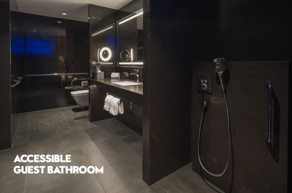 Дубай: Ultra Luxury Stylish One Bedroom Suite Room In PAlm Jumeirah By Luxury Bookings