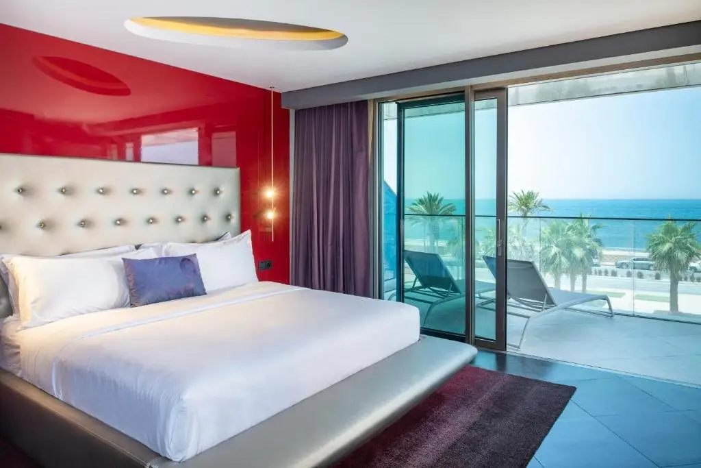 Дубай: Ultra Luxury Stylish One Bedroom Suite Room In PAlm Jumeirah By Luxury Bookings