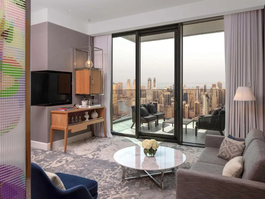 Дубай: Urban Living King Studio Near Dubai Design District By Luxury Bookings