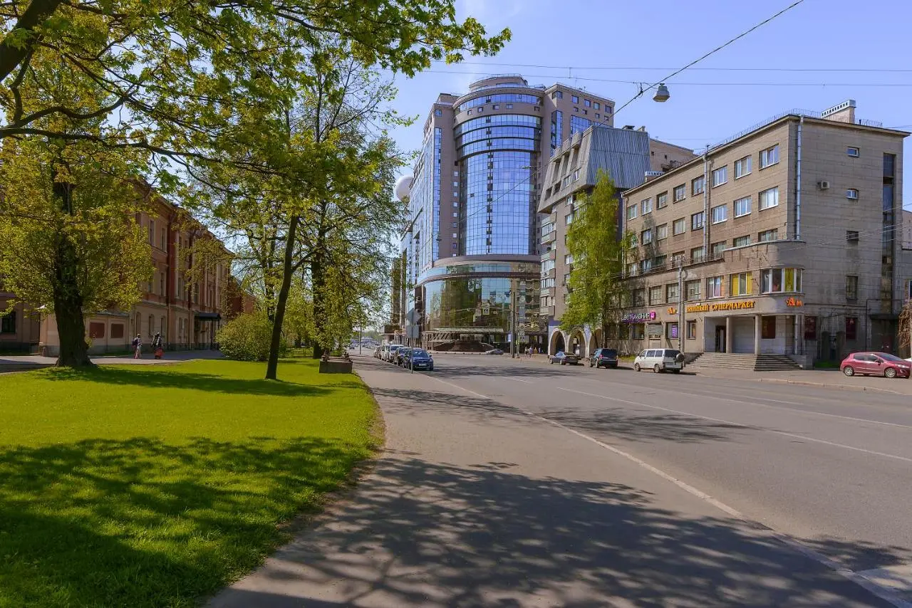 Санкт-Петербург: Sutki Rent у Невы с террасой