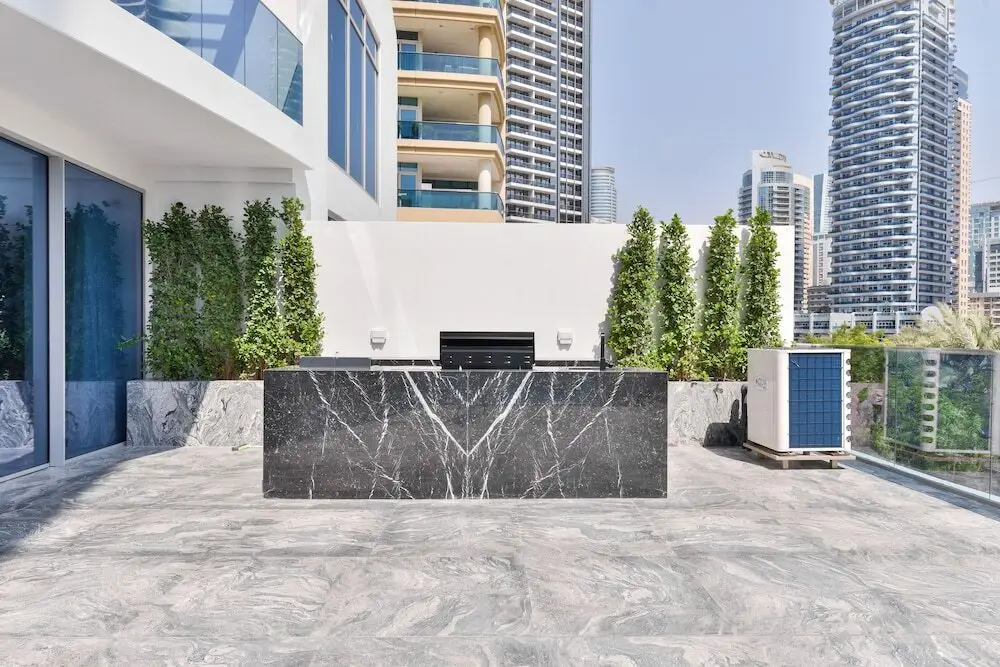 Дубай: Luxe Dubai Marina 3Flr 4BR w Pool Sauna