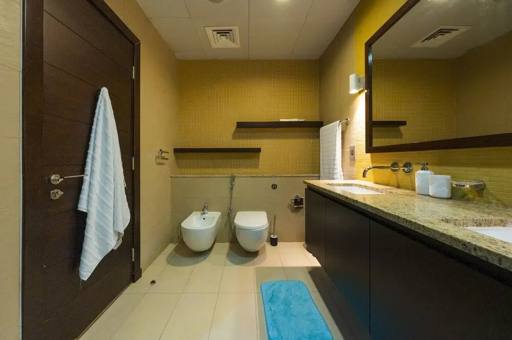 Дубай: Modern beachfront 1BR apartment