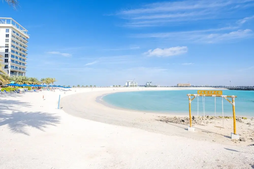 Рас-эль-Хайма: Luxury Beachfront Marjan Island