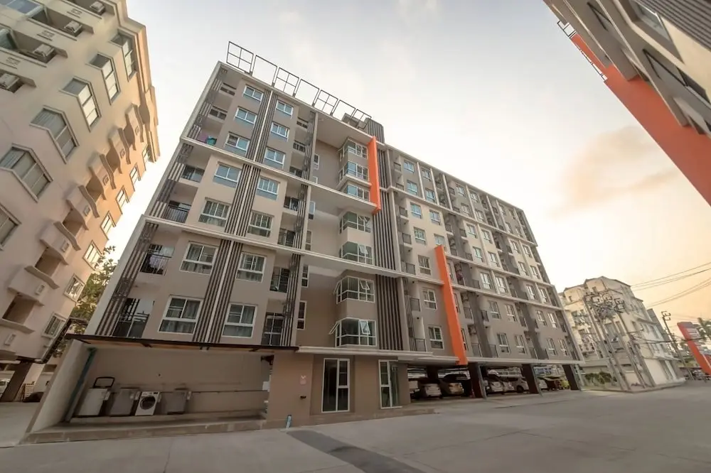 Бангкок: The Lodge at Min Residence