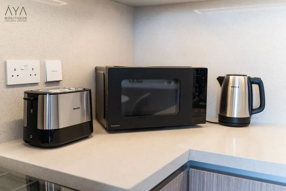 Дубай: Aya - Outstanding 1BR Apartment With Amazing Creek Views