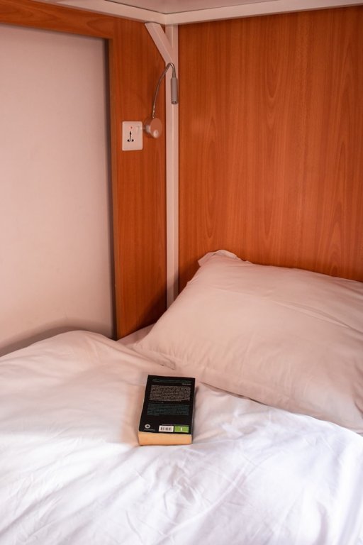 Дубай: Lunar Hostel