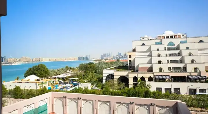 Дубай: OkDubaiHolidays - Taj Palm Jumeirah