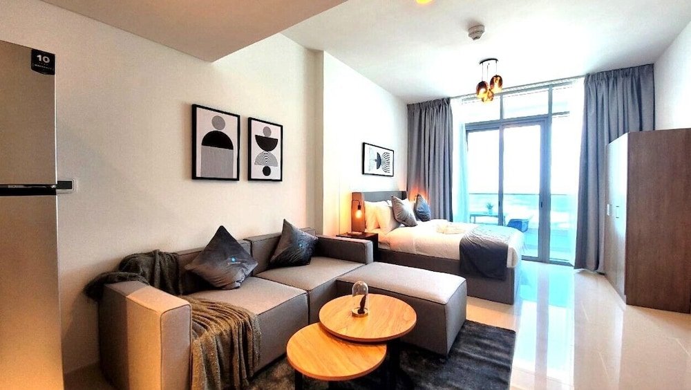 Pristine Studio with Canal View - 703 — фото 1