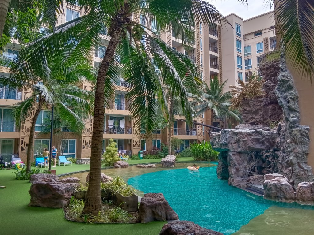 Апартаменты Atlantis Condo Resort Pattaya — фото 1