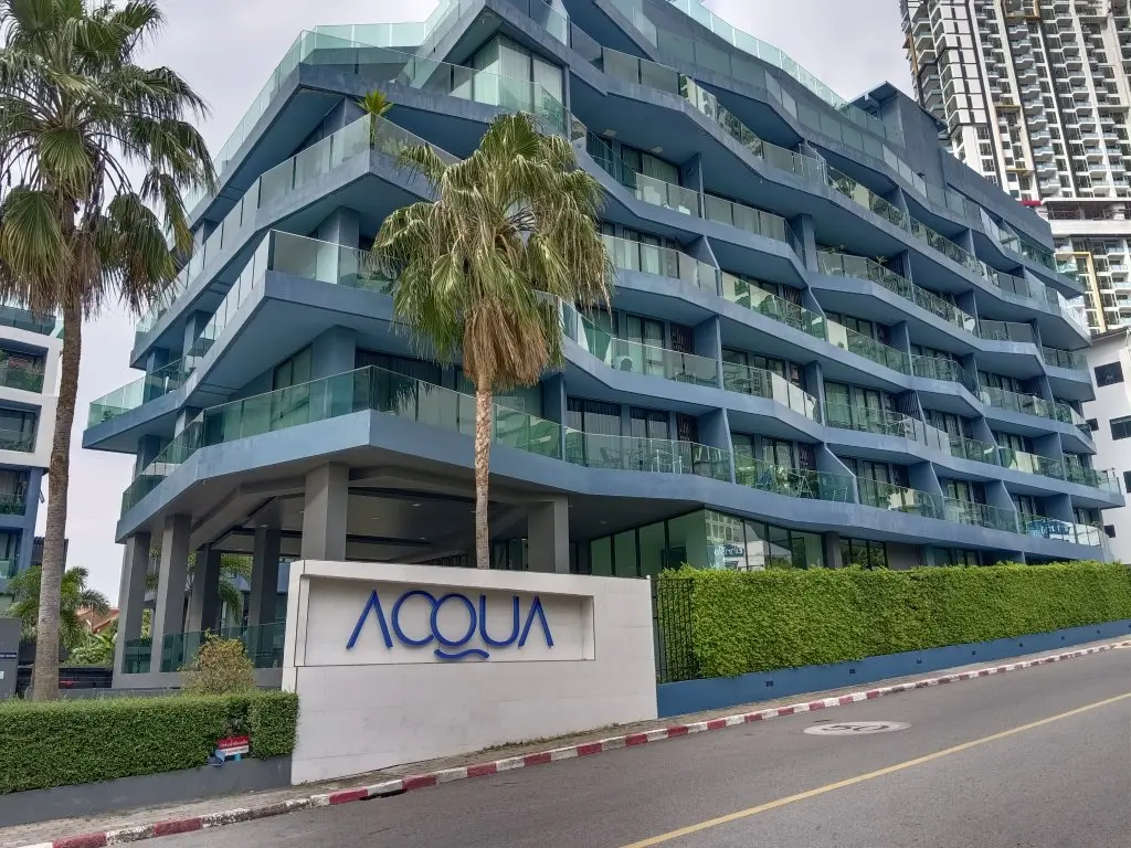 Паттайя: Апартаменты Acqua Condominium Jomtien