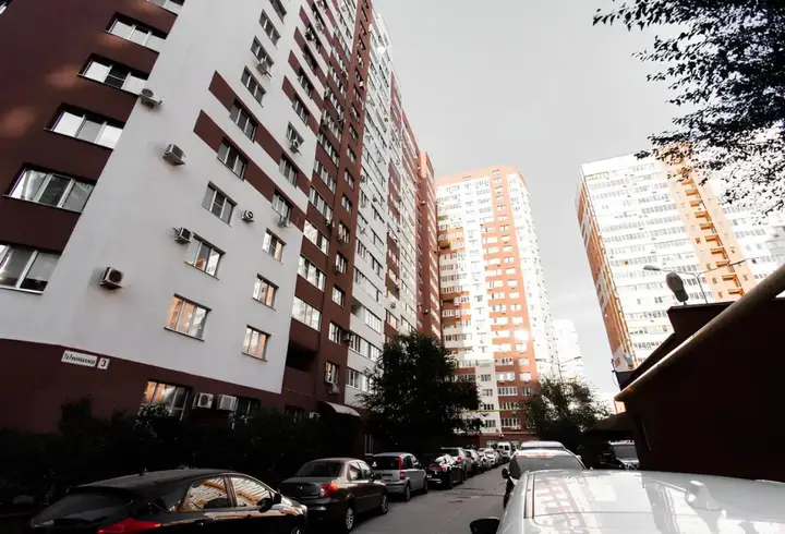 Самара: Апартаменты на улице Революционная 3