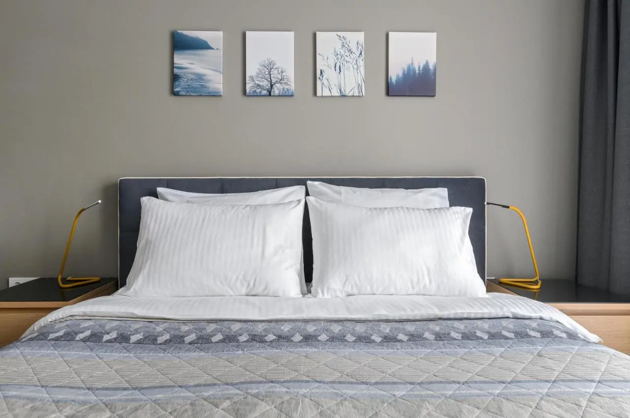 Санкт-Петербург: Apartments Grey 1 минута до метро