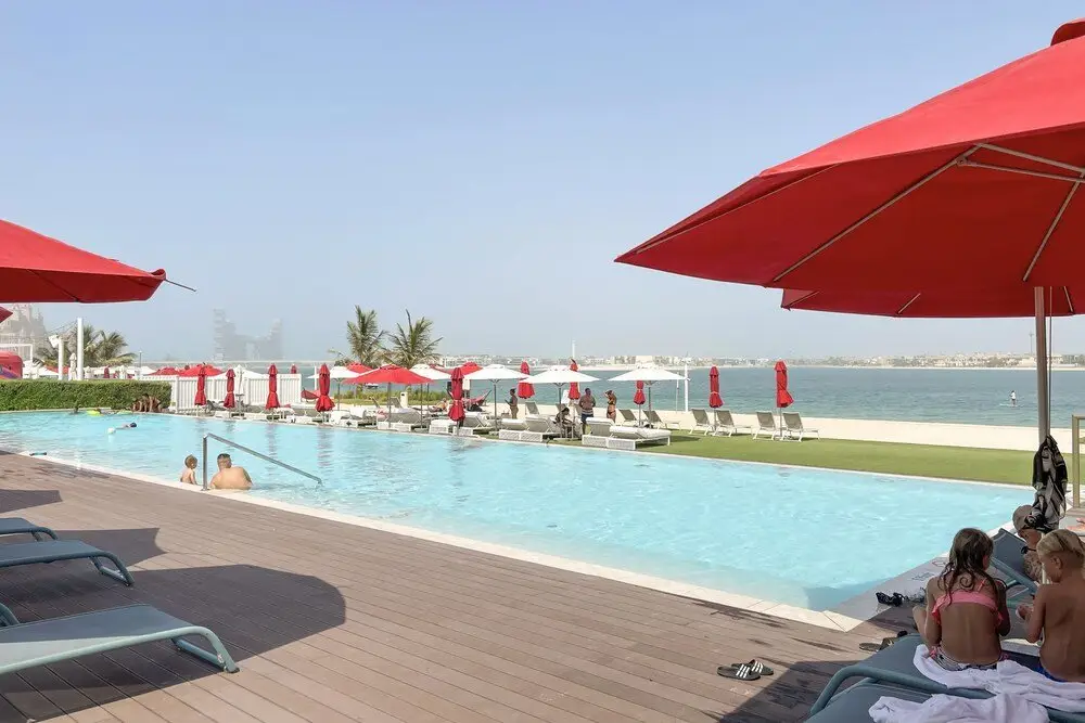 Дубай: Cozy beachfront 1 bedroom apartment -Th8