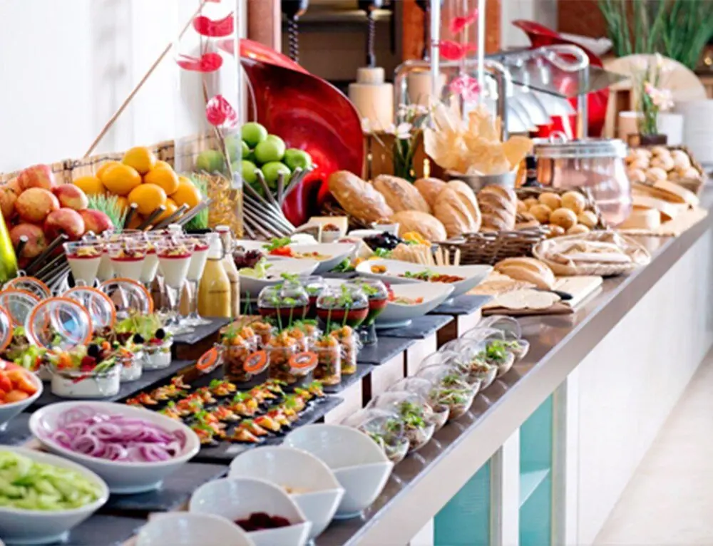 Дубай: Cosmos Living Laguna MovenPick Near Mari
