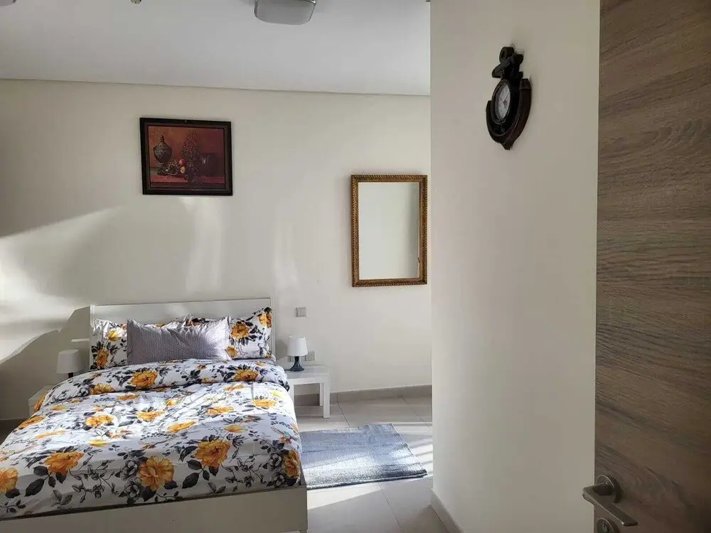 Дубай: B411 Furnished Apartment With Maidroom