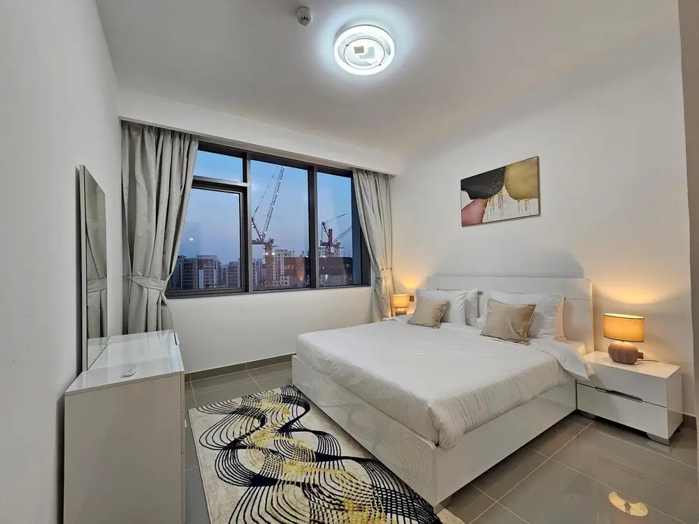 Дубай: City View Fully Furnished Apartment 2bhk