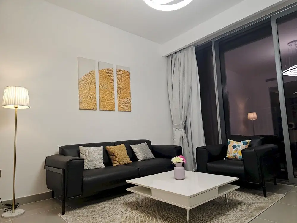 Дубай: City View Fully Furnished Apartment 2bhk