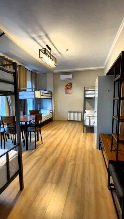 Алматы: Qalqaman Hostel