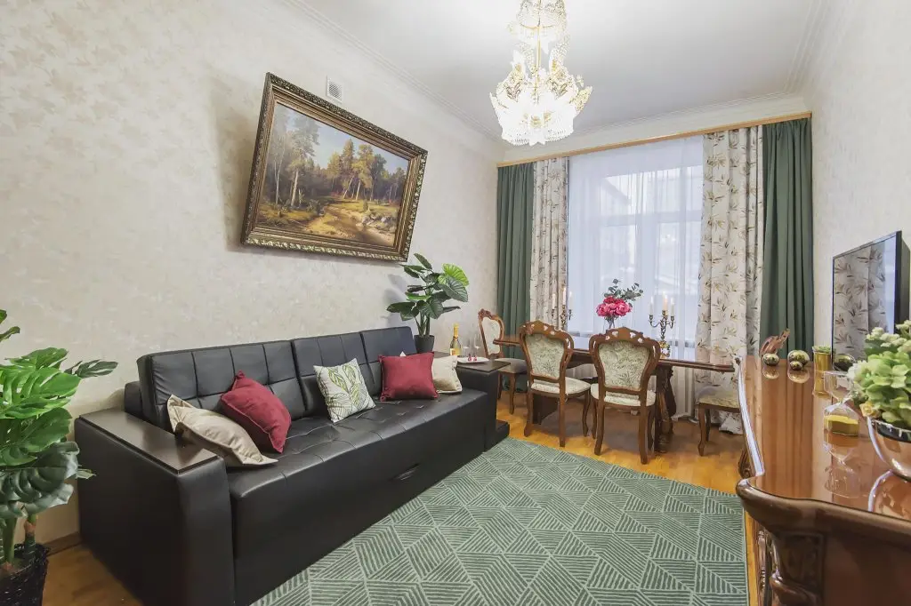 Москва: GM Никитский б-р, 5