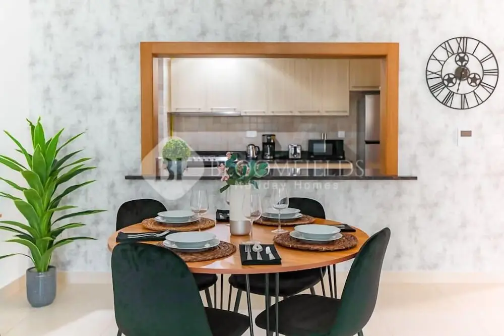 Абу-Даби: Golf course view, stylish 2BR