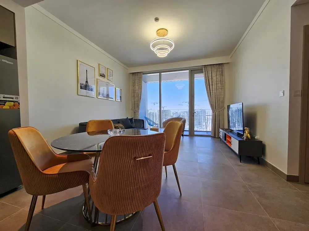 Дубай: Fortune Inn - 2 Br With Amazing View