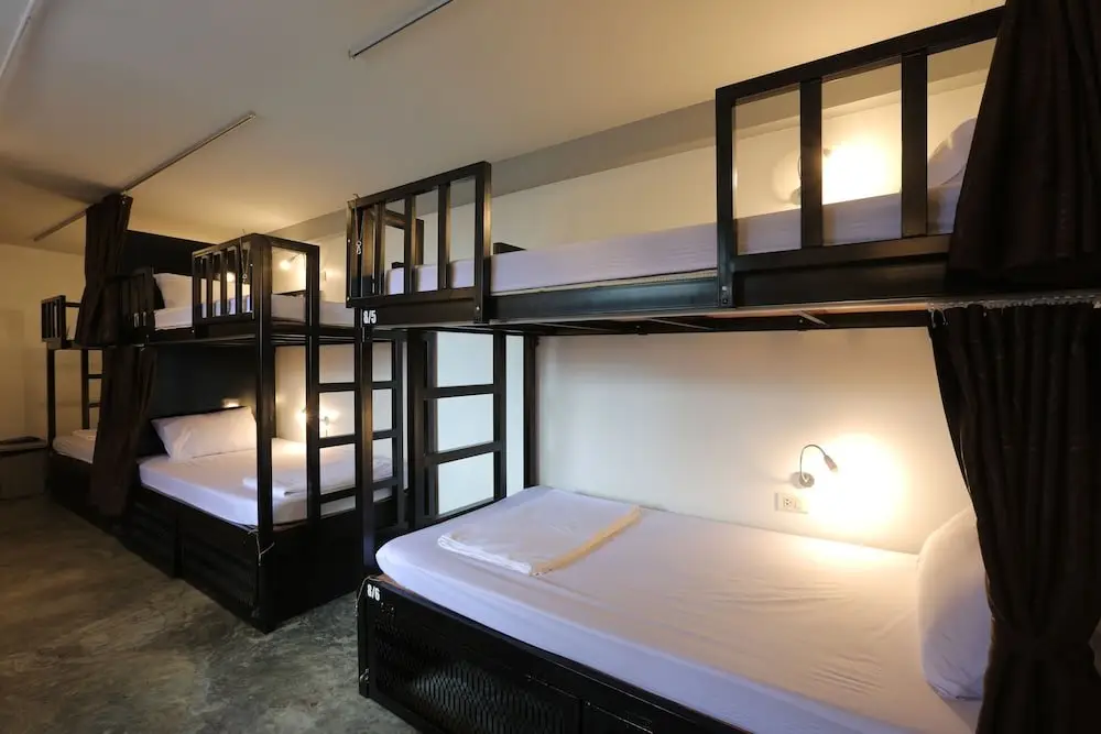 Краби: Balcony Party Hostel Adult Only 18