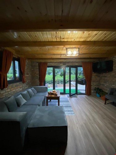 Ардешен: Guri Bungalov