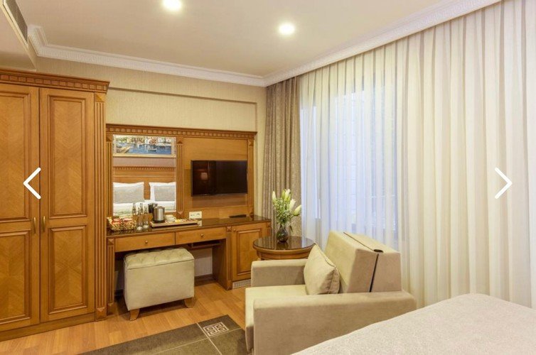 Анталья: Delux Otel