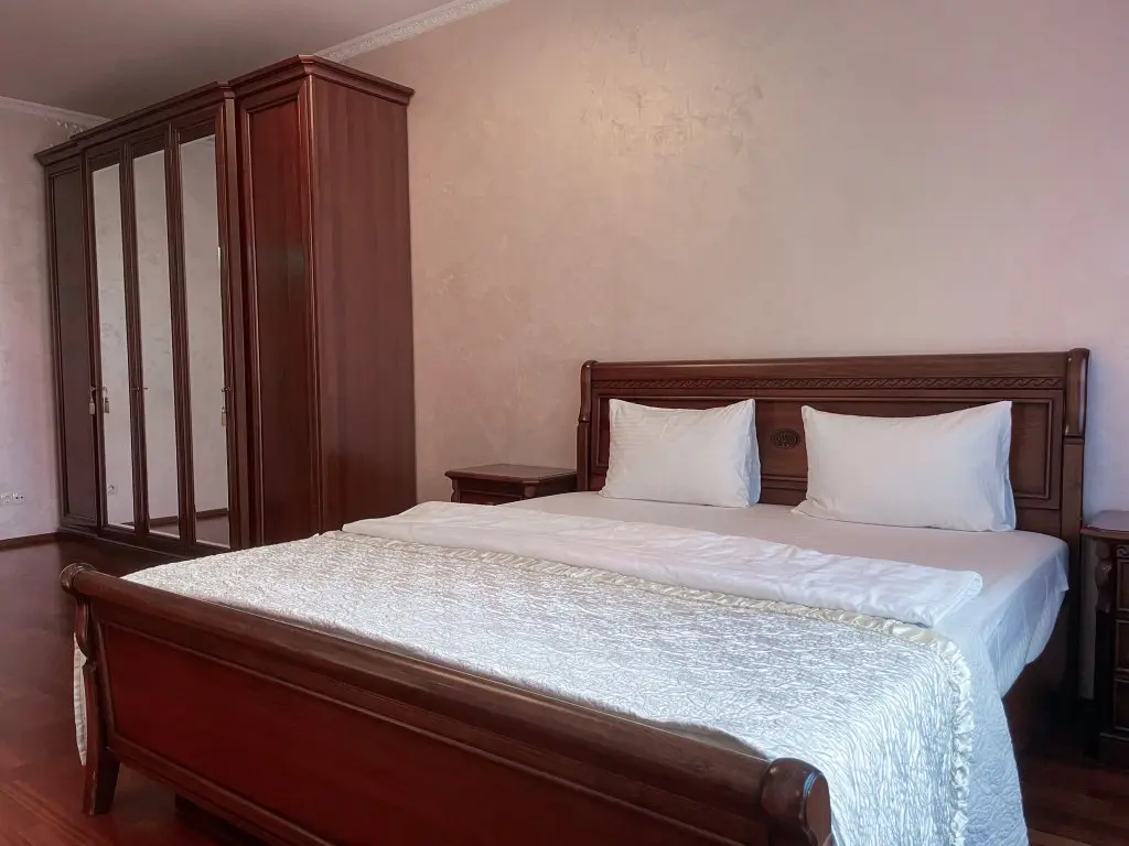 Калининград: Апартаменты Трехкомнатные Pro.apartment на Огарева в Амалиенау
