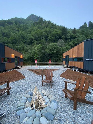 Ардешен: Raylife Tinyhouse