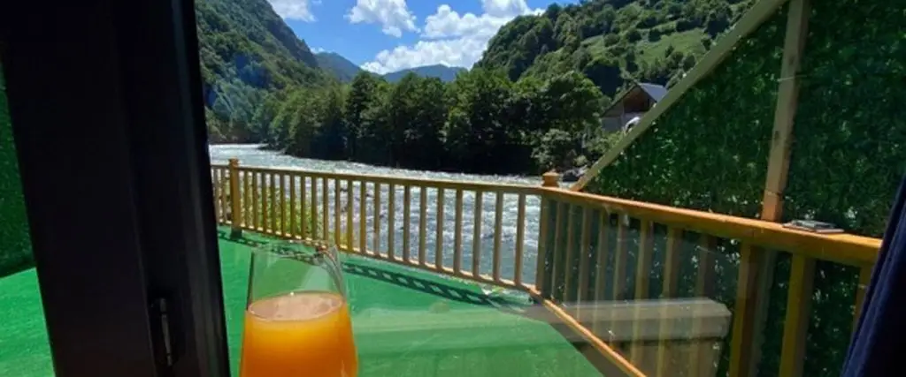 Ардешен: River Side Bungalov